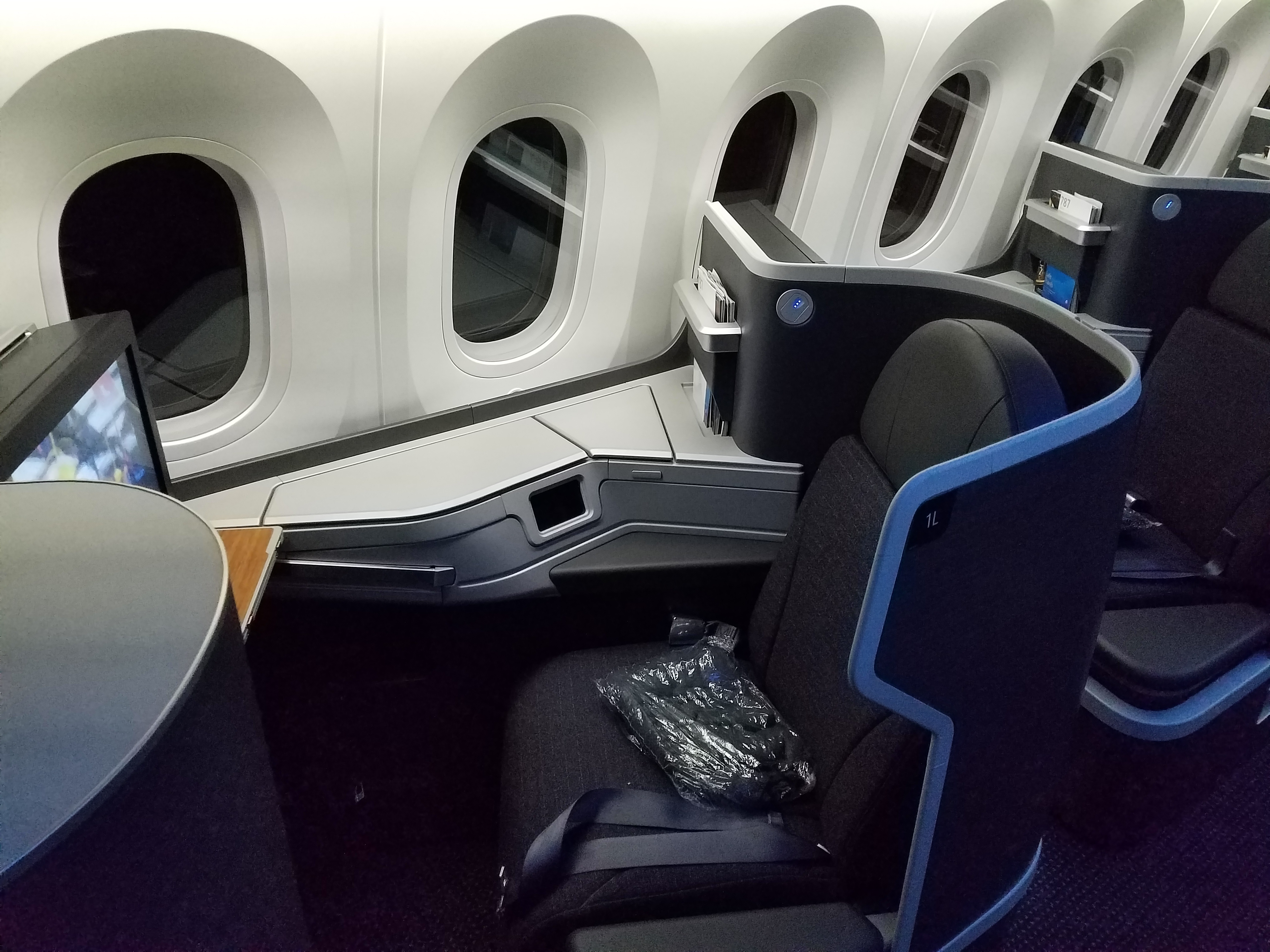 American Airlines First Class Seats International | Cabinets Matttroy