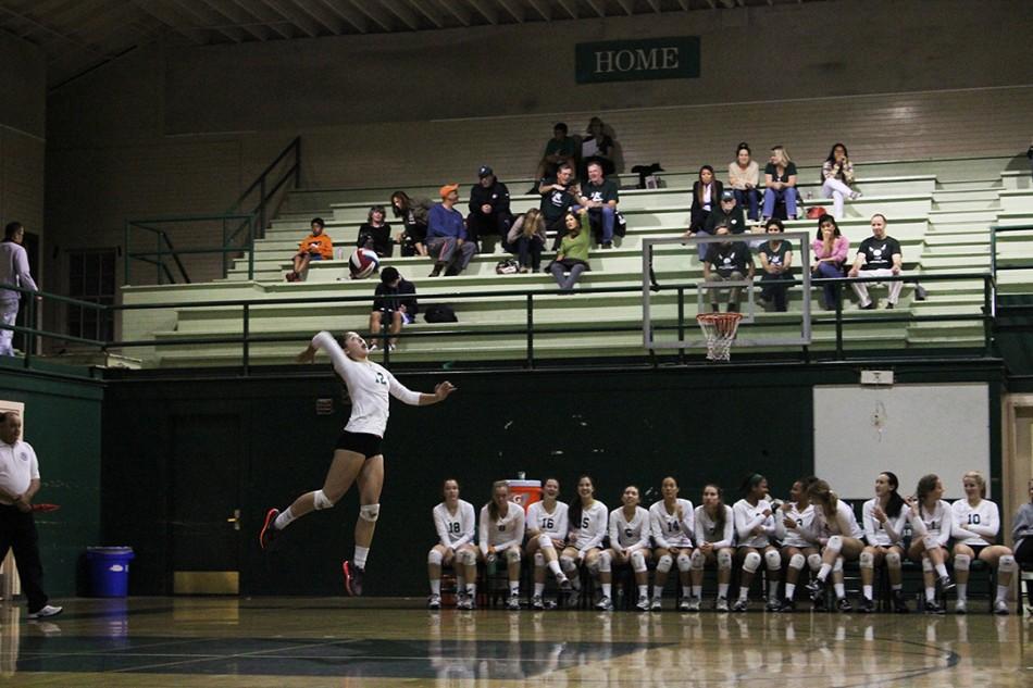 Volleyball wins their first CCS game in four sets against Independence