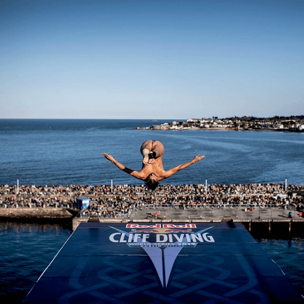 diver-flip-red-bull