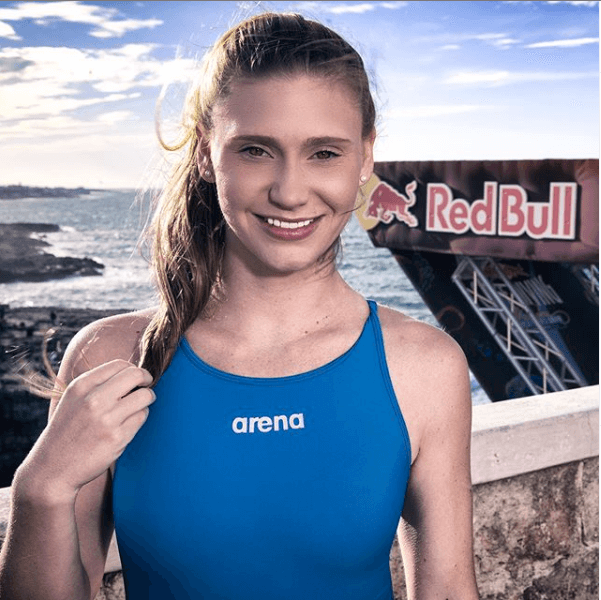 ellie-headshot-red-bull