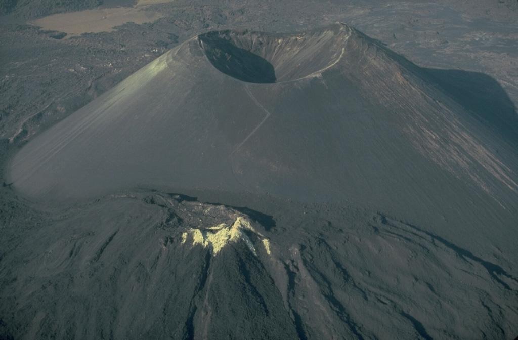 Volcano photo slideshow