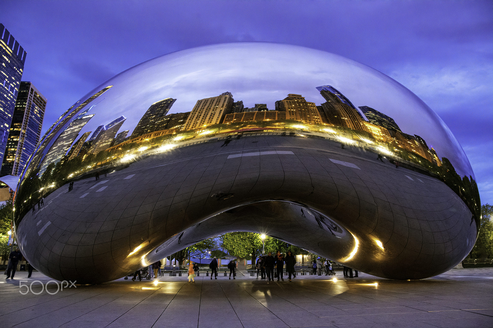 Chicago Sculpture Architecture Reflection Outdoors City Downtown Tourism Modern Illinois USA Lake Mi 2000x1333