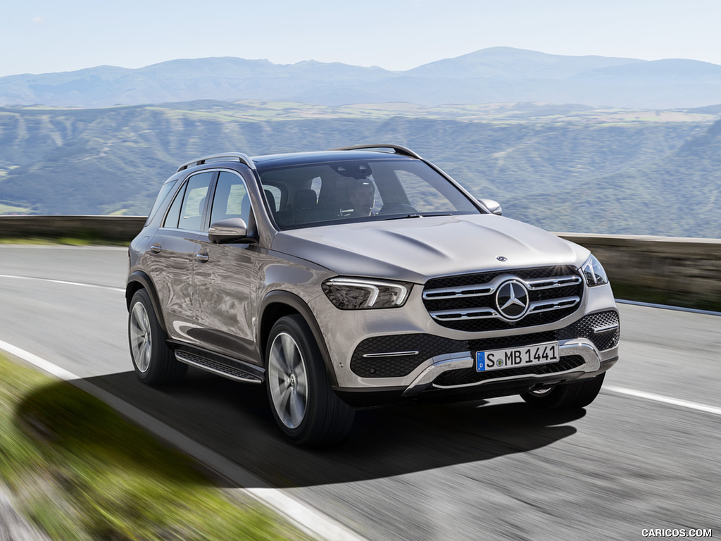 2020 Mercedes-Benz GLE (Color: Mojave Silver) - Front