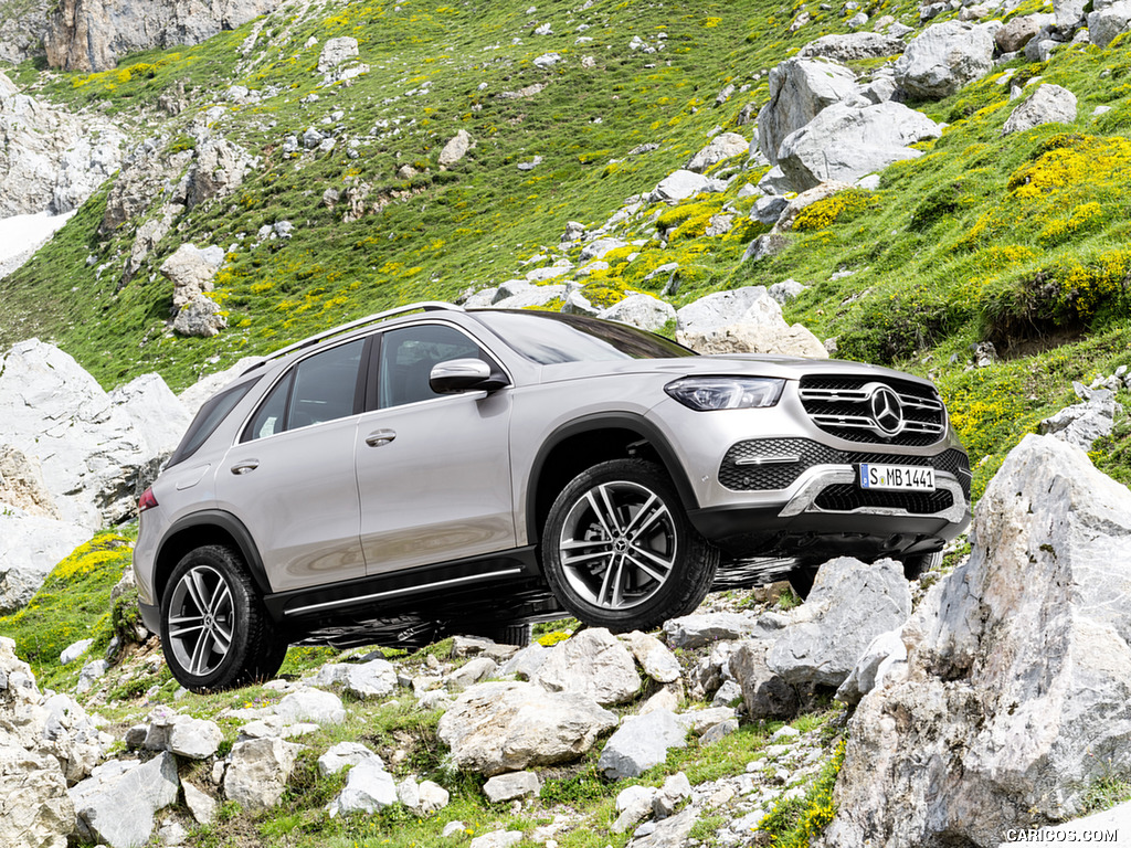 2020 Mercedes-Benz GLE (Color: Mojave Silver) - Off-Road