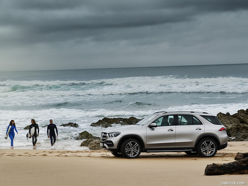 2020 Mercedes-Benz GLE (Color: Mojave Silver) - Side