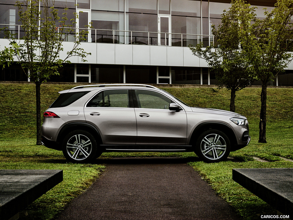 2020 Mercedes-Benz GLE (Color: Mojave Silver) - Side