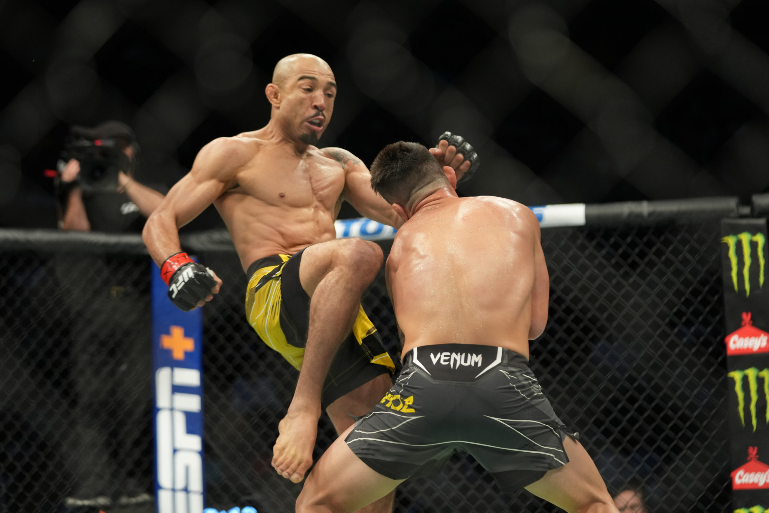 Jose Aldo, Mixed Martial Arts Wallpaper, 2560x1710 HD Desktop