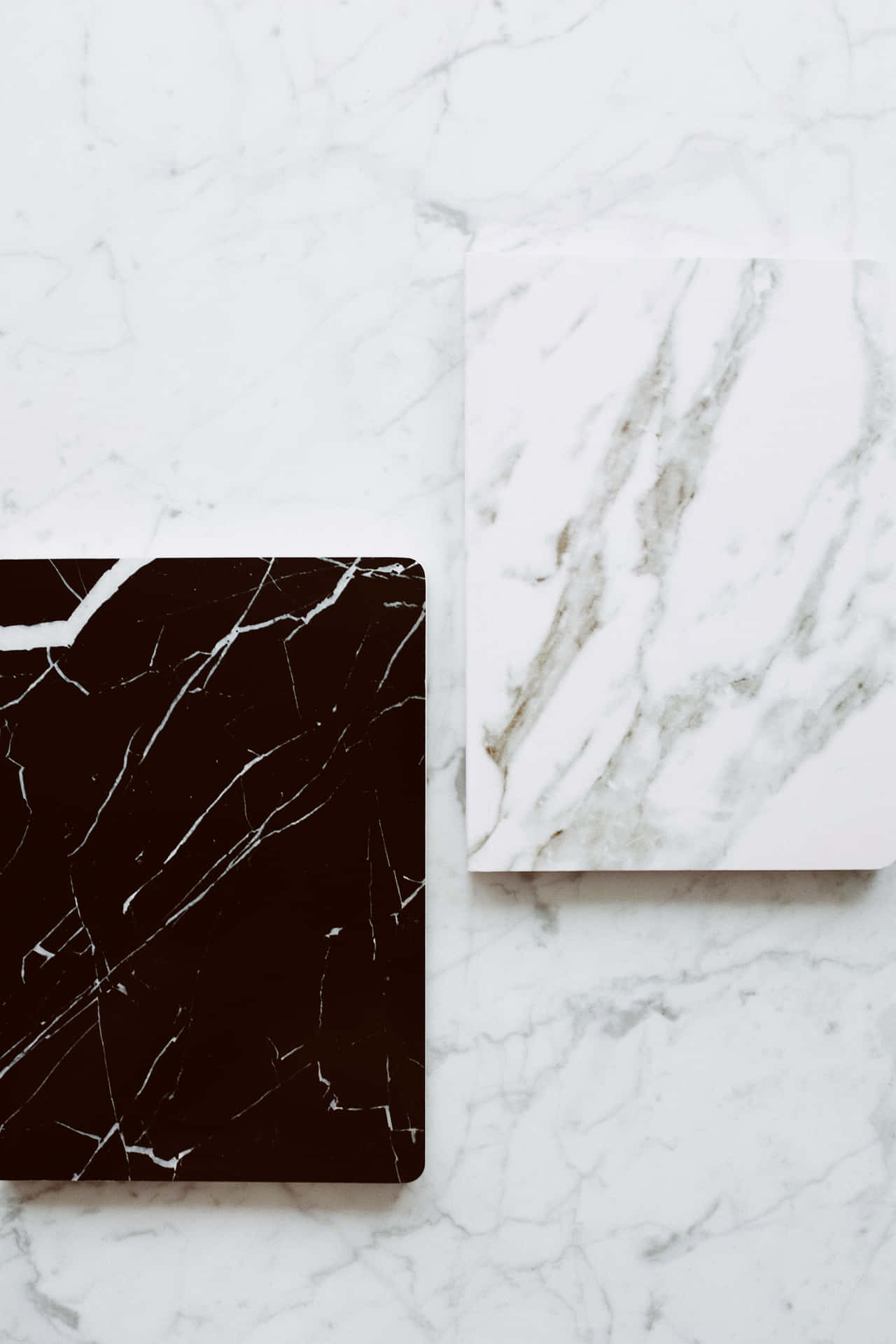 Elegant Black And White Marble Texture