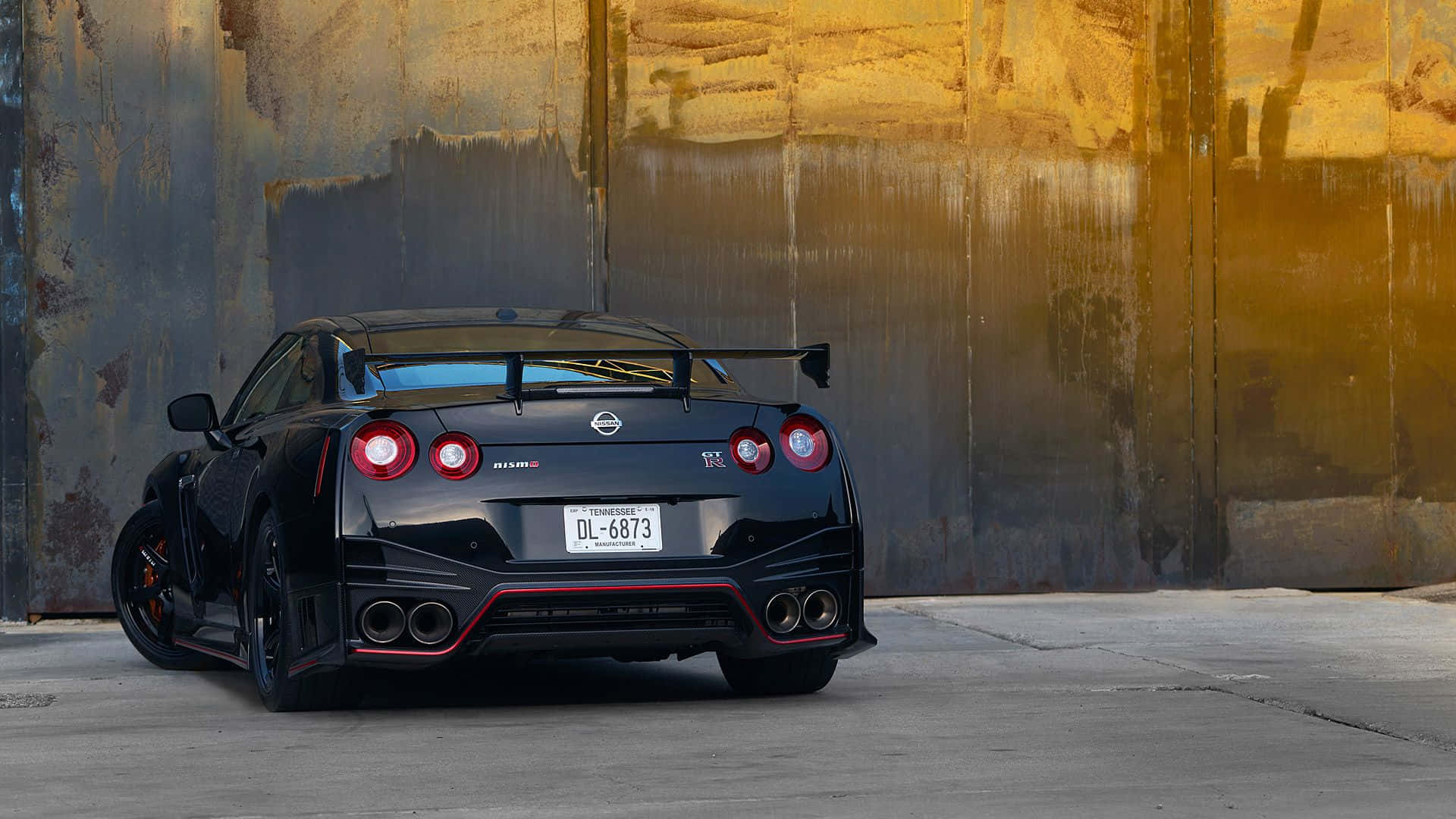 Download Nissan GTR Sports Car | Wallpapers.com