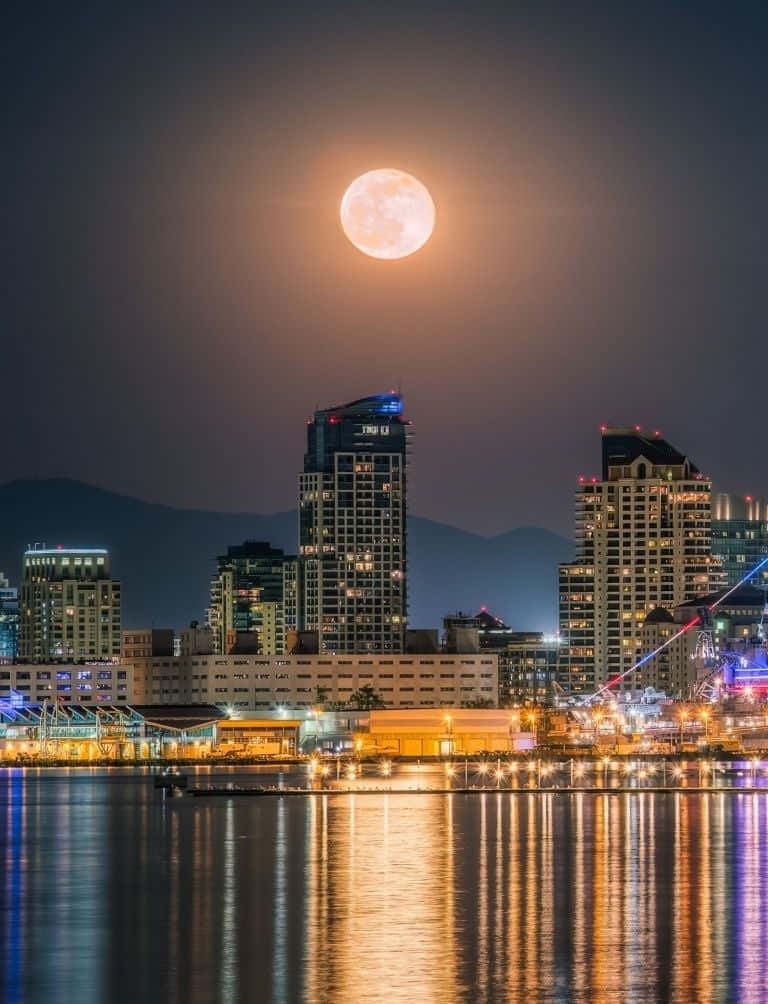 Fundo De Tela Para Iphone: Lua Cheia Em San Diego. Papel de Parede