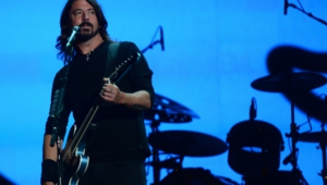 Dave Grohl Hd Background