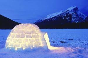 Alberta National Park, Lake, Igloo, Snow, Mountain, Banff, Canada