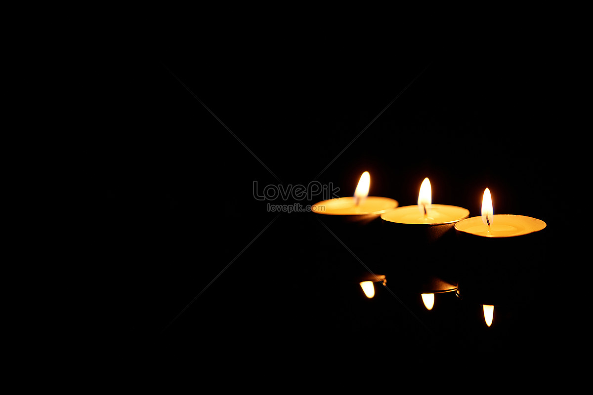 Burning Candles On Black Background Picture And HD Photos | Free Download  On Lovepik