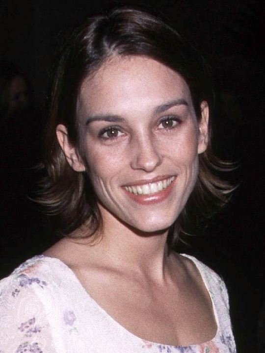 Amy Jo Johnson