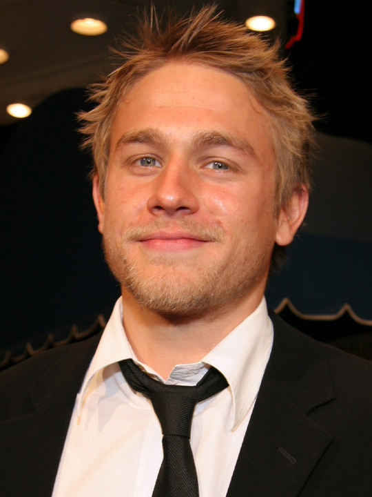 Charlie Hunnam