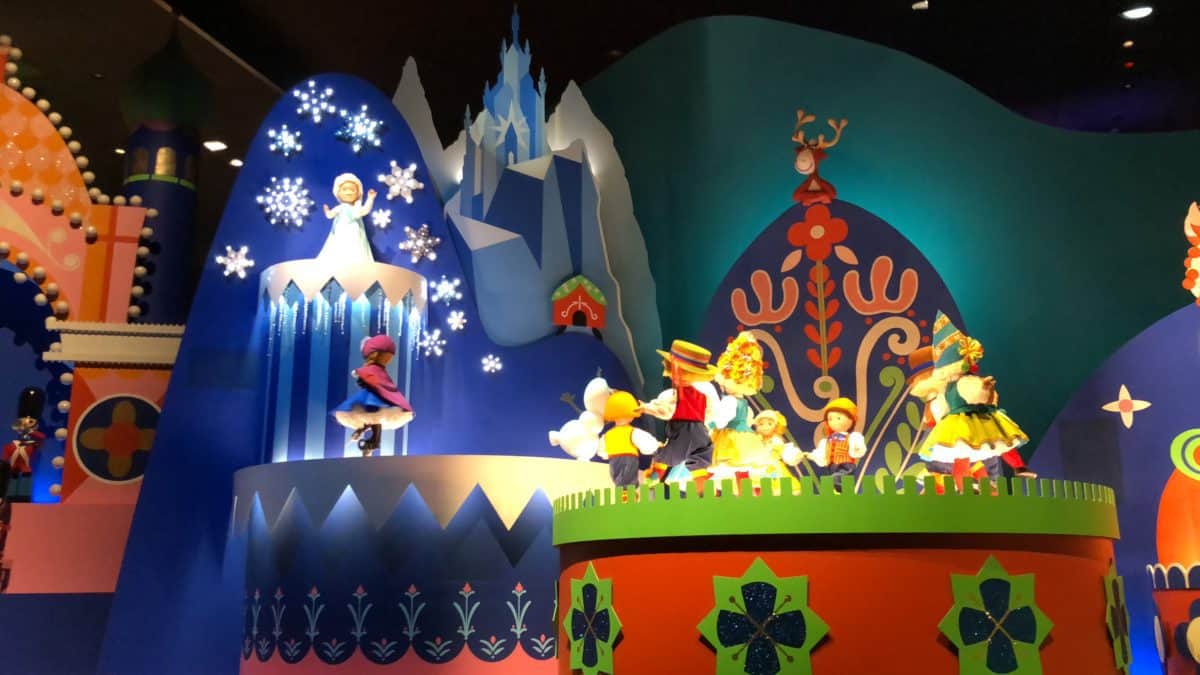 Photos Video It S A Small World Returns At Tokyo Disneyland Loaded With Disney Characters Wdw News Today