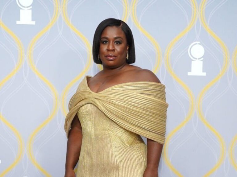 Who Are Uzo Aduba Parents? Ethnicity And Husband Revealed