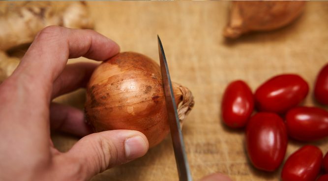 How to Cut an Onion