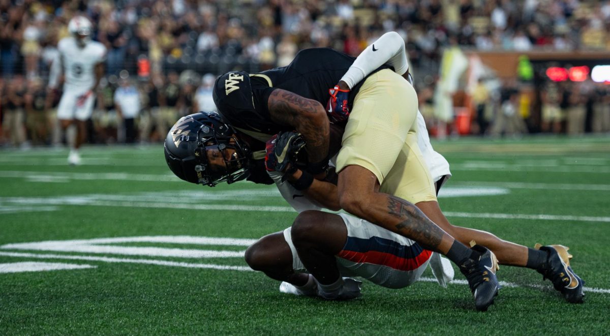 Horatio Fields (5) went for sixty yards against the Louisiana Ragin’ Cajuns earlier this year. Fields announced his entry into the transfer portal on Friday, Dec. 6th.