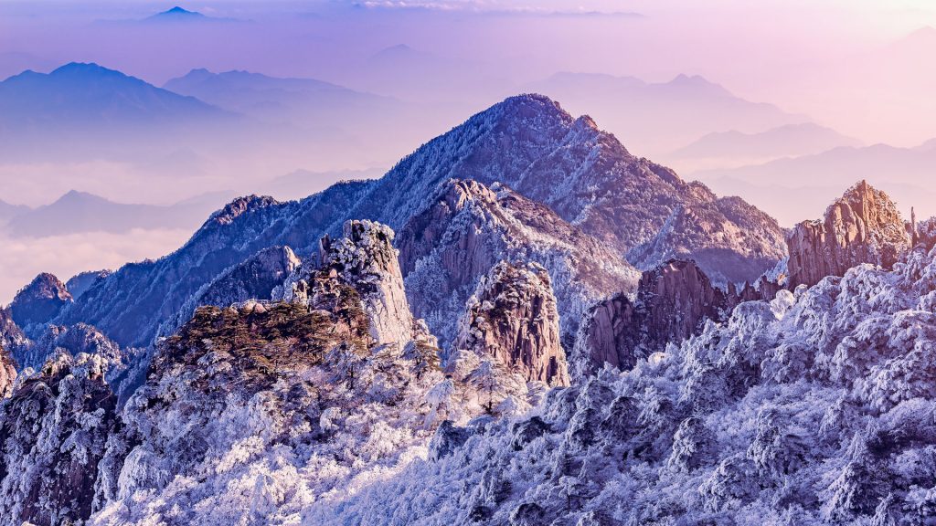 Morning sunrise view of the peaks of Huangshan National Park, China