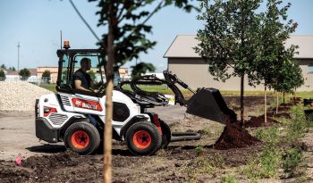 New Bobcat L28 Articulated Loader