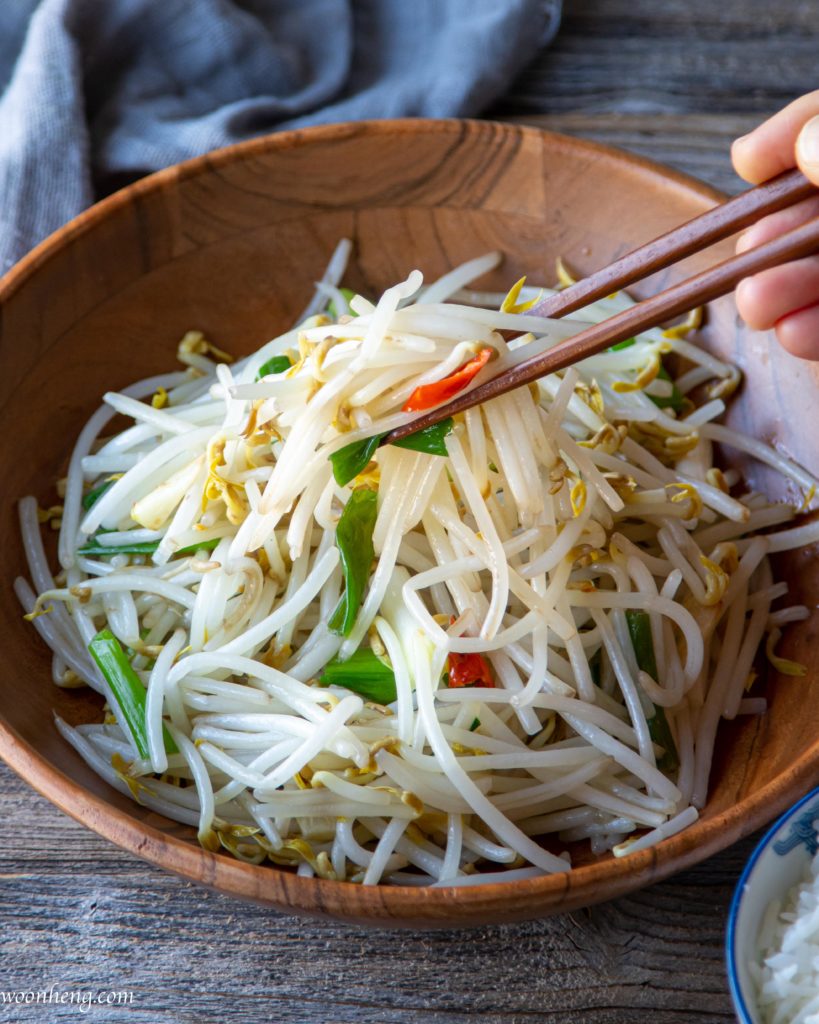 mung-bean-sprouts-stir-fry