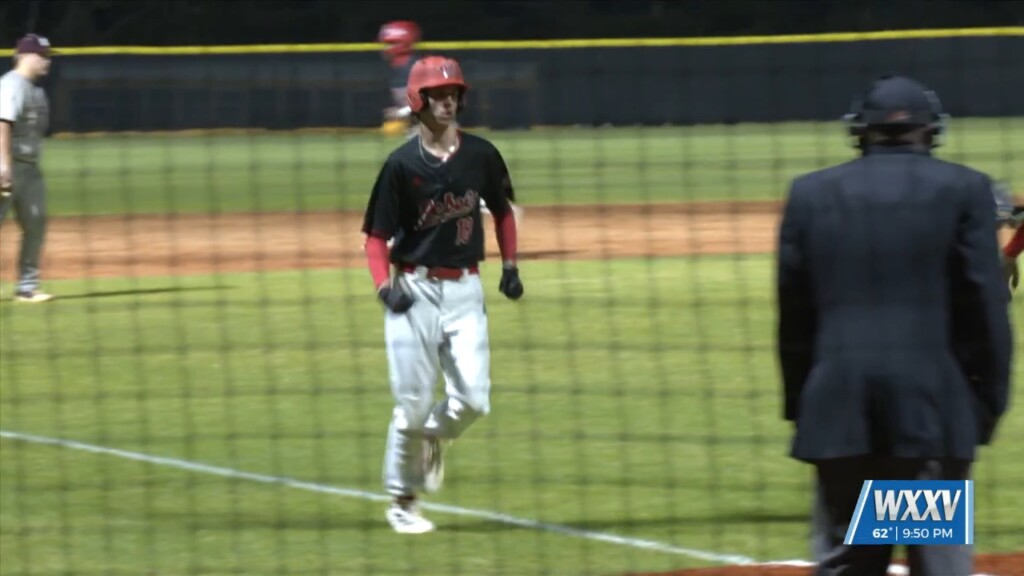 Harrison Central High School Baseball Picks Up Second Win On The Year After Defeating East Central 6 5