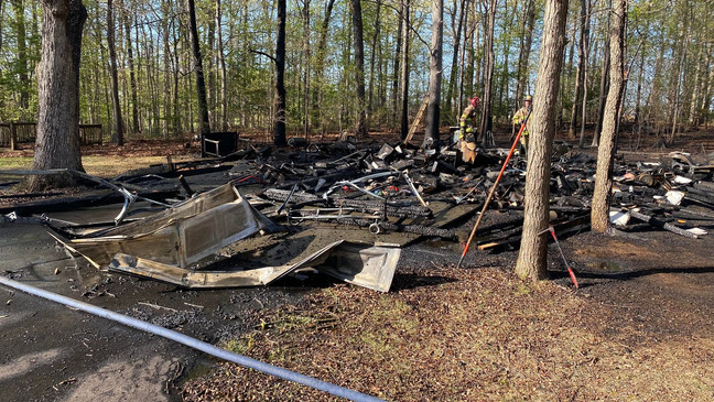 Garage goes up in flames in Forest: Firefighters