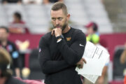 Kliff Kingsbury is expected to return for a 2nd season as the Commanders' offensive coordinator