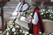 At inaugural prayer service, bishop pleads for Trump to ‘have mercy’ on LGBTQ+ people and migrants