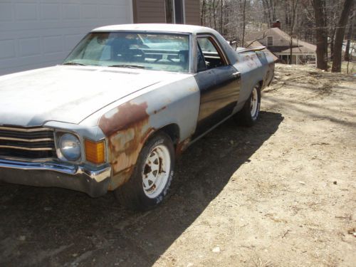 1972 chevy el camino  - a/c  / manual transmission