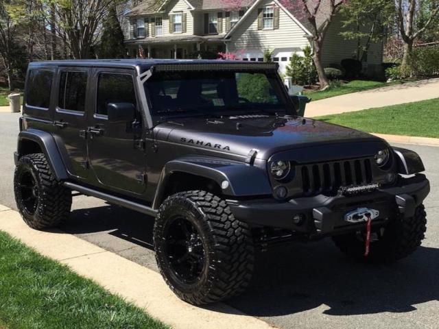 Jeep: wrangler unlimited sahara sport utility 4-do