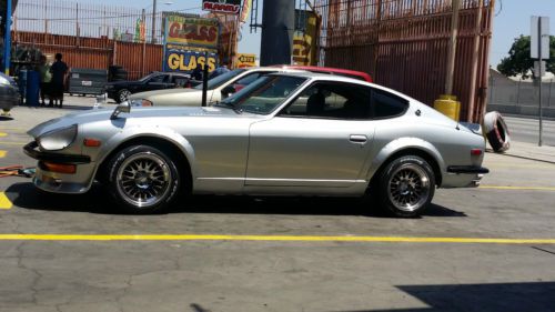 California 1971 datsun 240z - nickle silver - fast and smooth