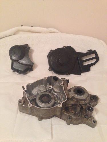 Yamaha blaster   left side inner crank case + extras 