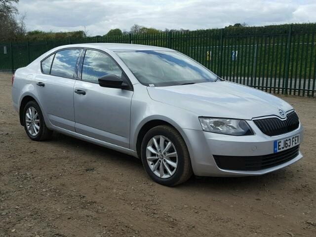 Dezmembrez Skoda Octavia 3, 1.6tdi, CLH