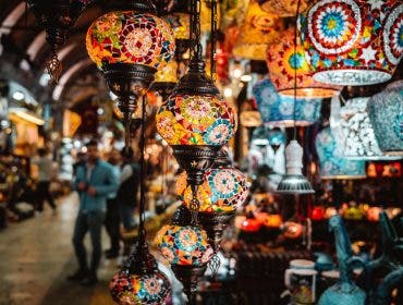 Grand Bazaar istanbul (Photo by Eren Sarigul)