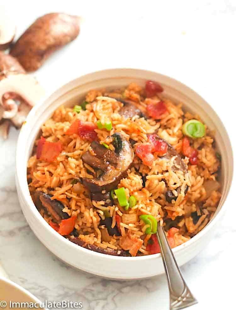 Mushroom rice for a delicious and super easy side dish