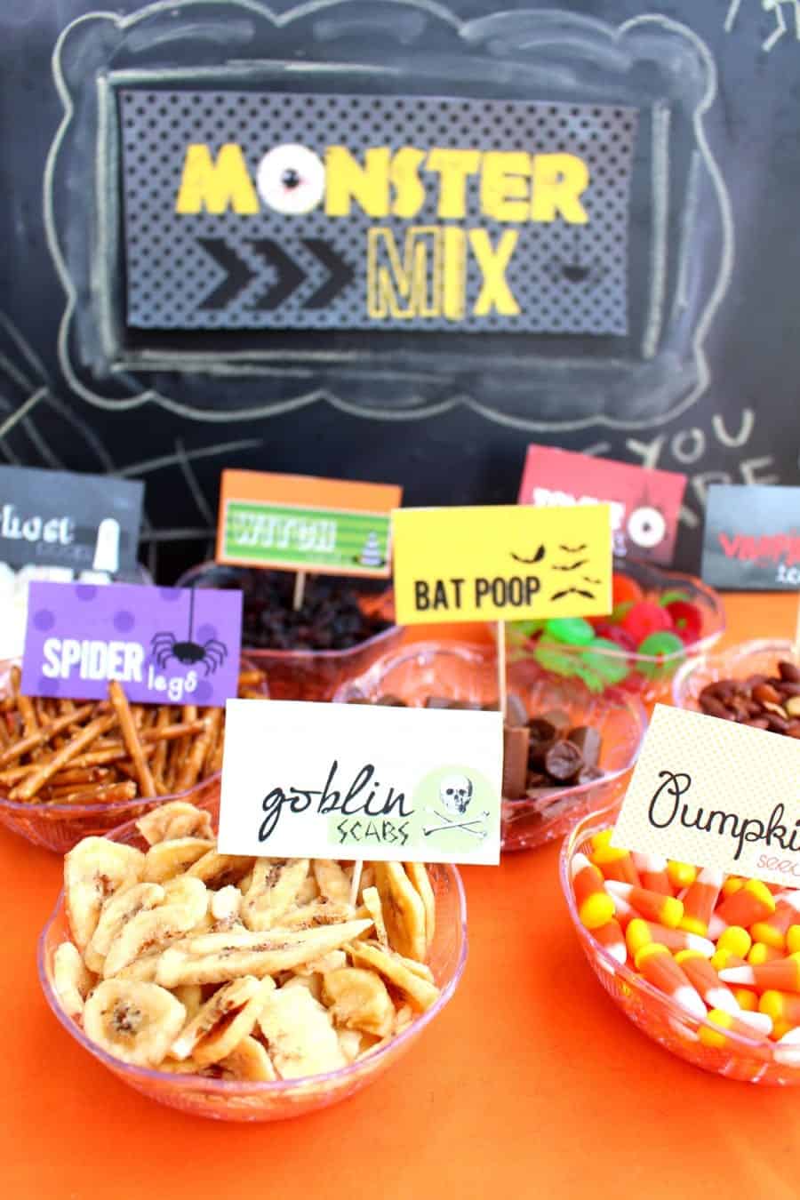 monster mix (trail mix bar)