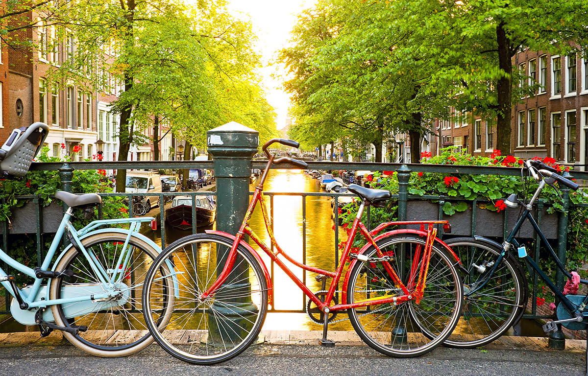 Welcome to Amsterdam: A City of Canals, Culture, and Charisma » Agoda ...