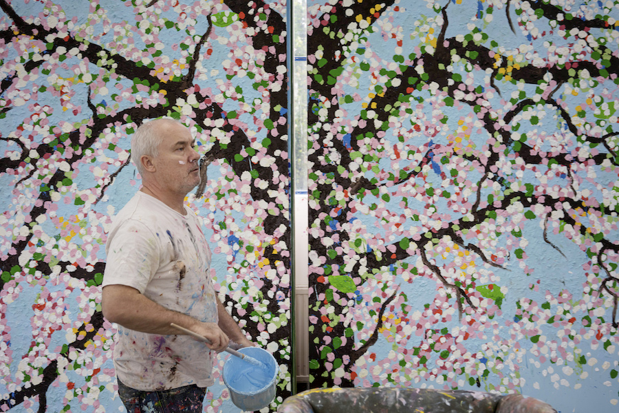 Damien Hirst in studio