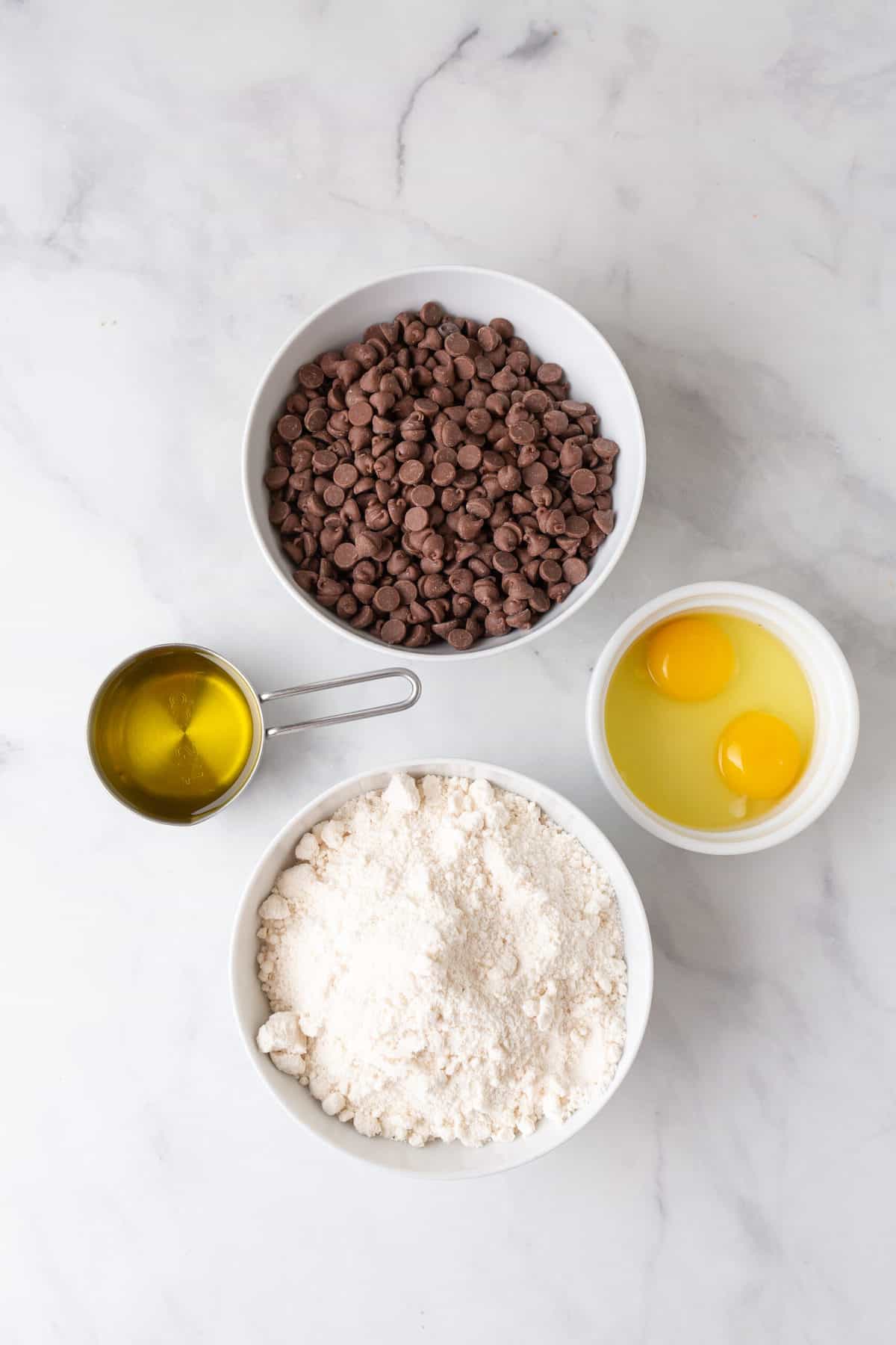 ingredients to make yellow cake mix cookies