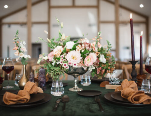 Sneak Peek: Summer at The Gables Wedding Barn Shoot