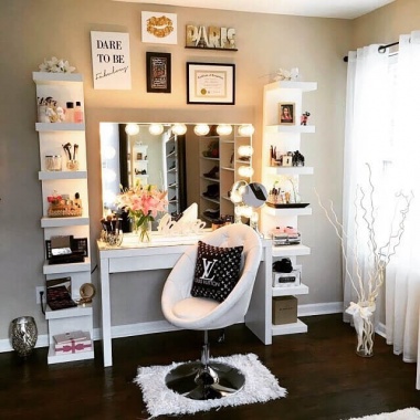 10 Cool DIY Makeup Vanity Table Ideas fi