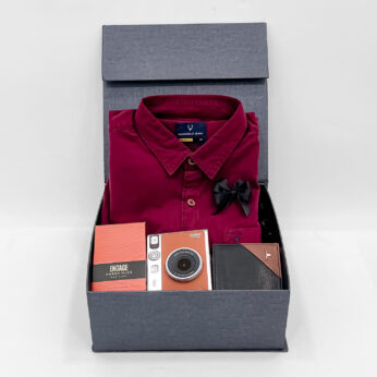 Elevate His Style with a Premium Gift Hamper for Men