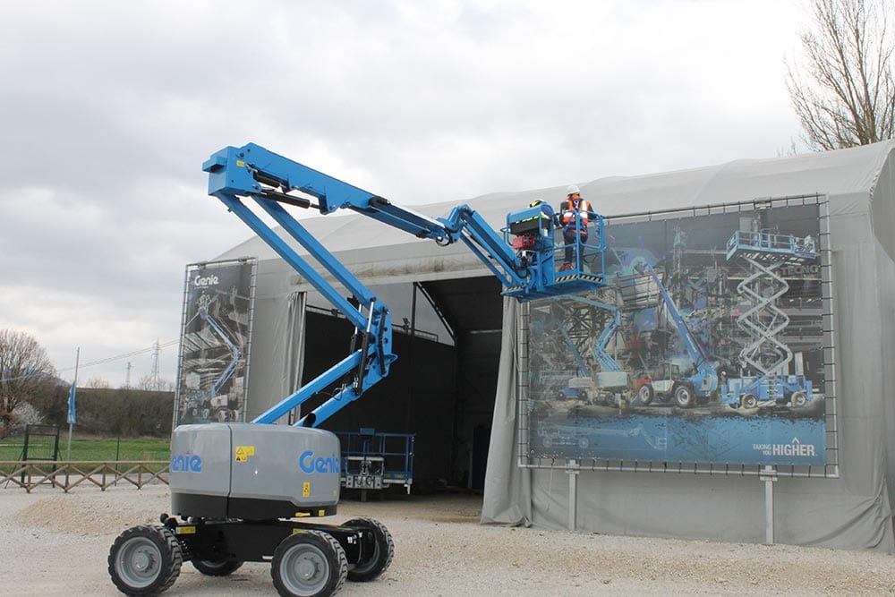 Scissor Lifts for Sale in Leicester, Northampton, Derby, Warwick, East Midlands, West Midlands, Birmingham and Nottingham