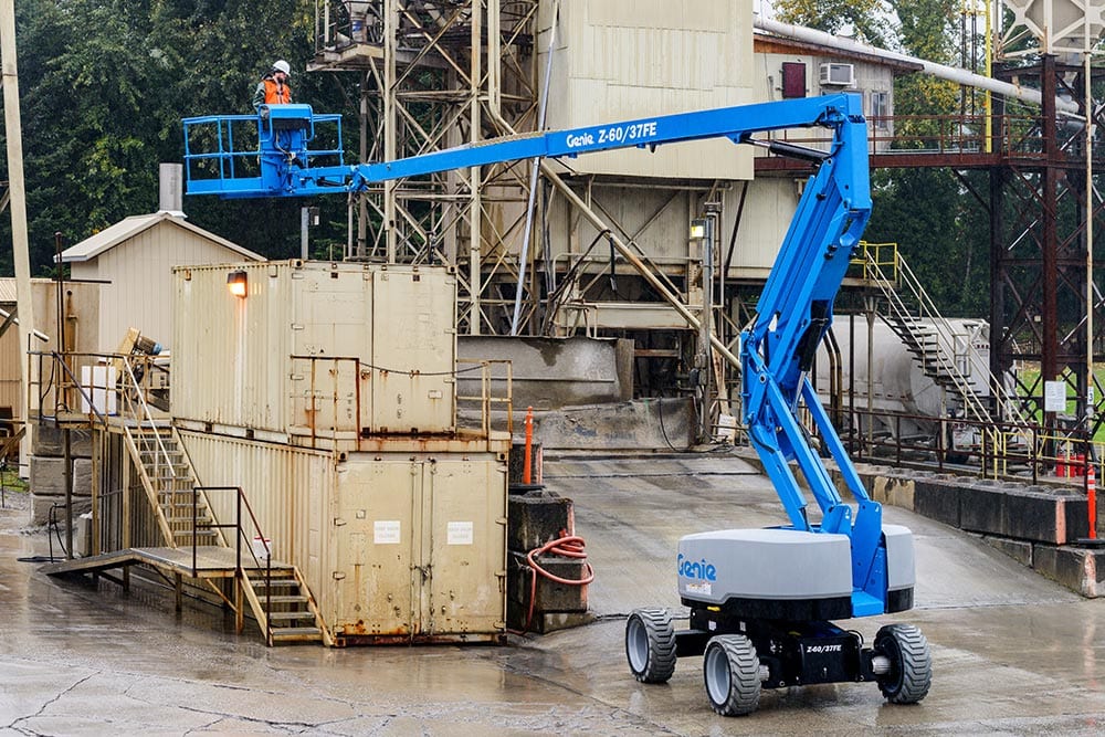 Scissor Lifts after sales support in UK areas like Leicester, Northampton, Derby, Warwick, East Midlands, West Midlands, Birmingham and Nottingham