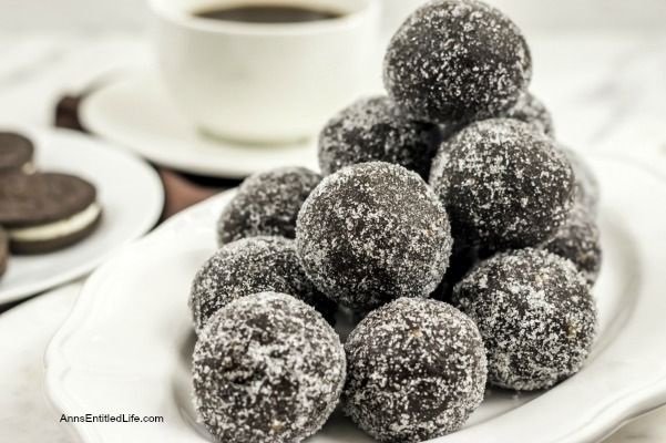 Rum Balls Recipe. These delicious rum balls are a fabulous addition to your holiday cookie tray! Fast and simple to make, this rum balls recipe is an easy, no-bake treat that friends and family will adore. If you are looking for a great traditional holiday cookie, try these scrumptious little rum balls.