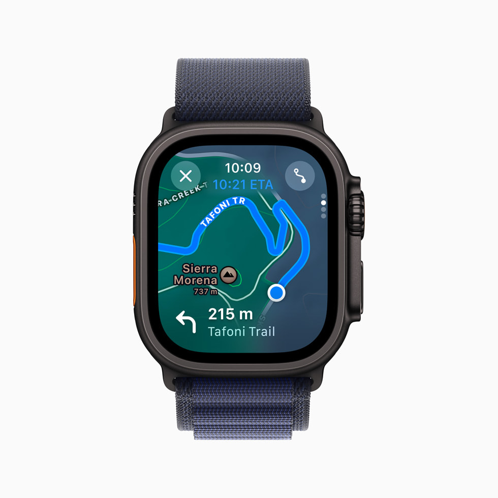 A user’s custom hiking route is shown on Apple Watch Ultra 2.