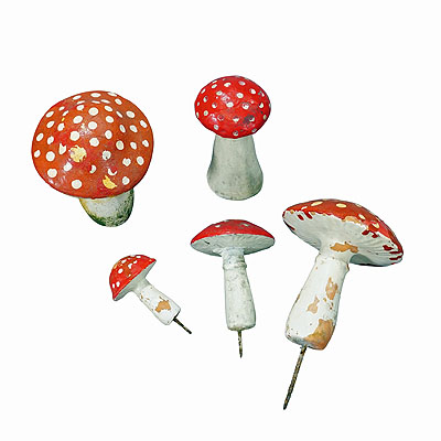 Lot of Five Terracotta Toadstool Mushrooms for Garden Decoration 1950s.