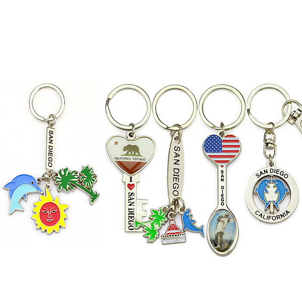 Manufacturers Custom Keychain Metal 2d 3d Key Chains Souvenir Gifts